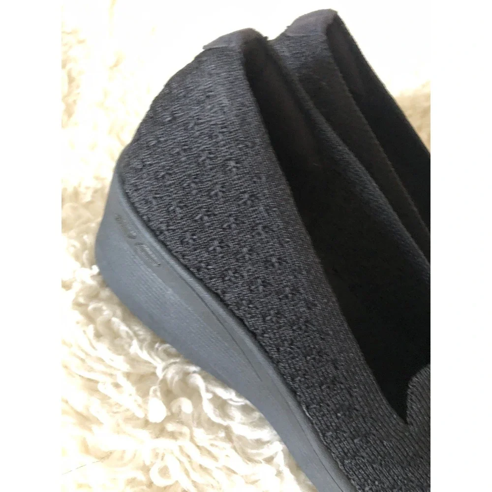 Skechers Womens Air - Cooled Memory Foam Washable Knit Slip Ons Black Shoes 7.5